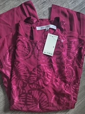 NWT ! Max Studio Magenta Textured Sleeveless Tank